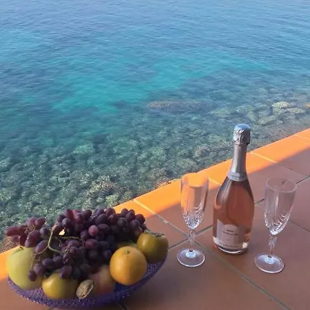 Casa Di Charme Bastioni * غالّيبولي