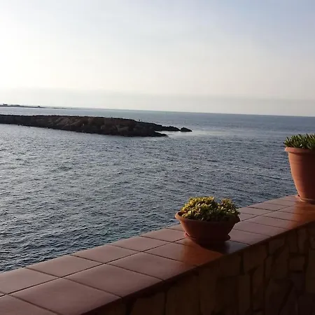 Casa Di Charme Bastioni غالّيبولي