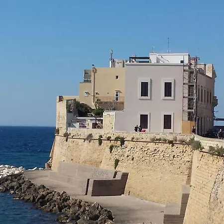 Casa Di Charme Bastioni شقة غالّيبولي